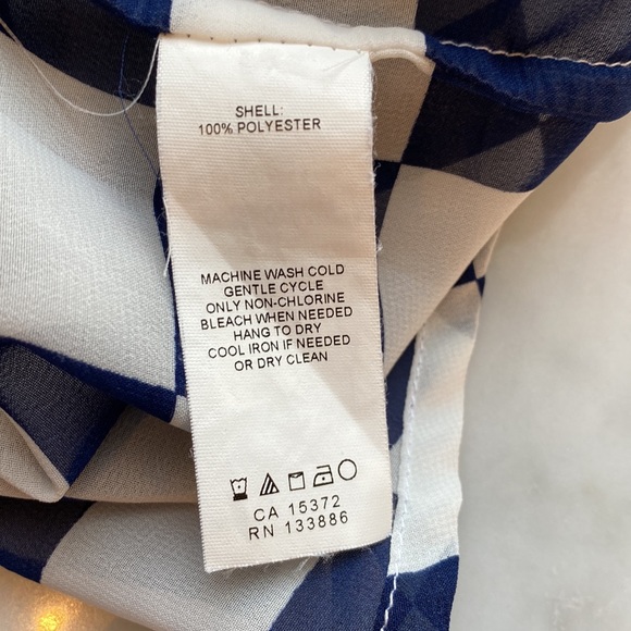 Blue and white checked shirt - Picture 5 of 8